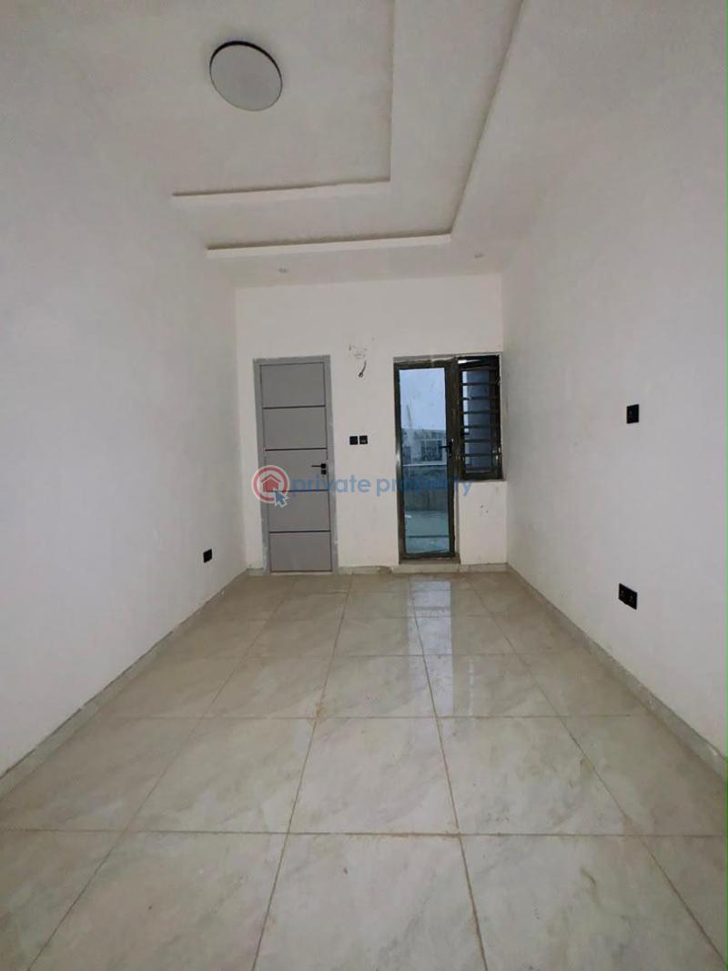 4 bedroom Terraced Duplex For Sale Luxuriously Built 4 Bedroom Terrace Duplex Plus Bq In A Secured Estate, Ogudu Gra 2 Ogudu GRA Lagos - 8