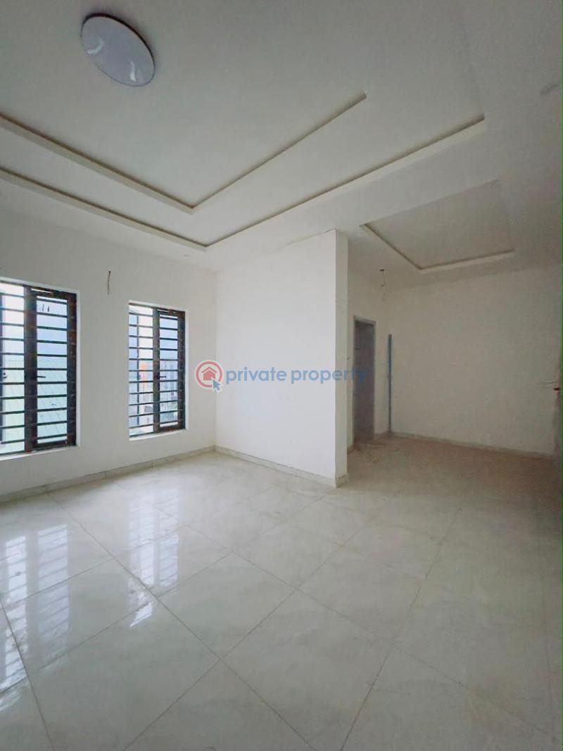 4 bedroom Terraced Duplex For Sale Luxuriously Built 4 Bedroom Terrace Duplex Plus Bq In A Secured Estate, Ogudu Gra 2 Ogudu GRA Lagos - 12