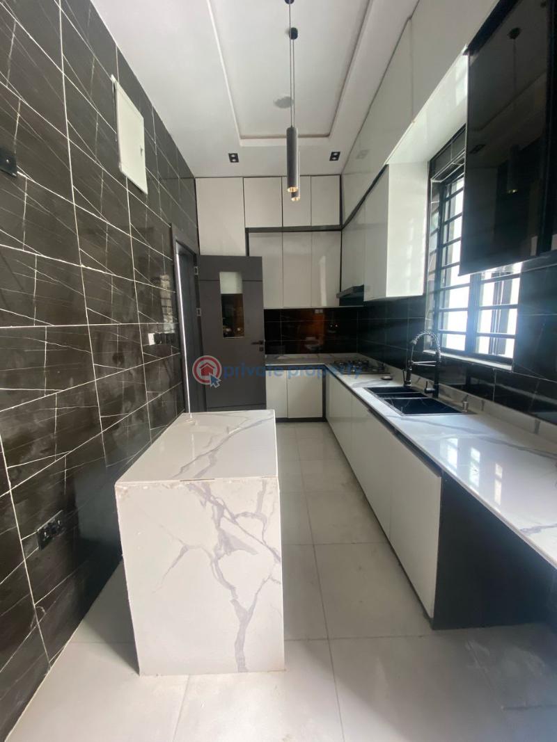 4 bedroom House For Sale Ikota Lekki Lagos - 3