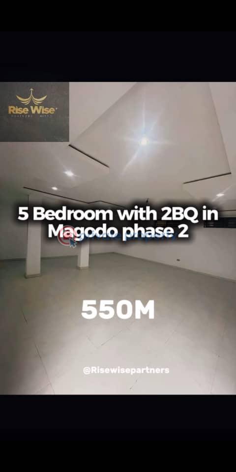 5 bedroom Detached Duplex For Sale Magodo GRA Phase 2 Kosofe/Ikosi Lagos - 1