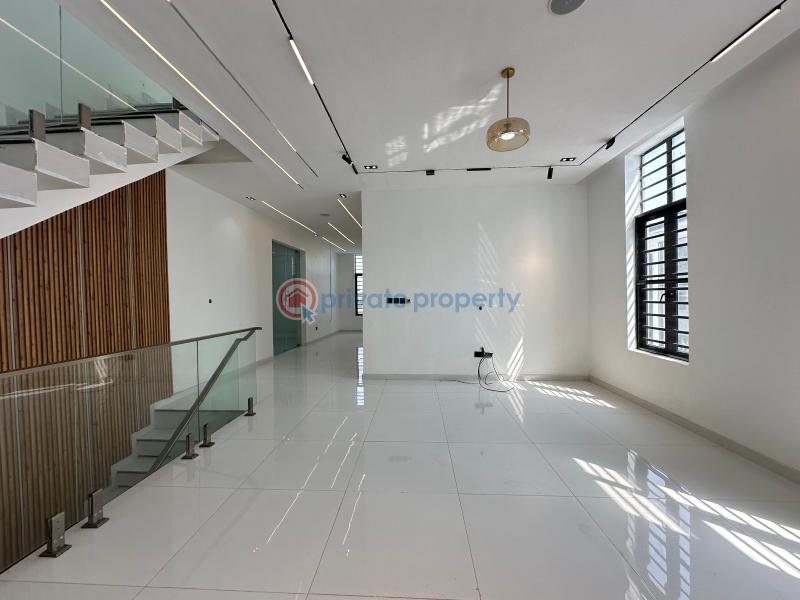 5 bedroom Detached Duplex For Sale Chevron Lekki Lagos - 11