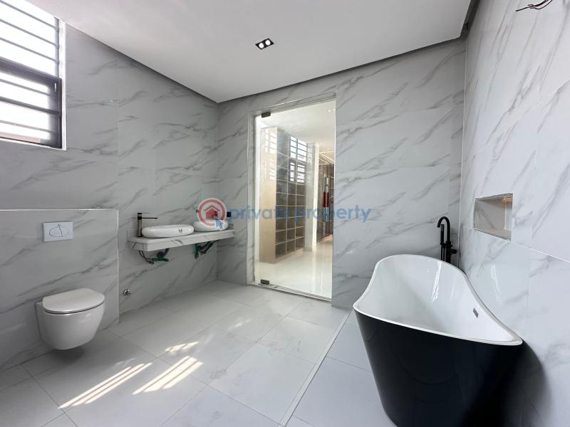 5 bedroom Detached Duplex For Sale Chevron Lekki Lagos - 19