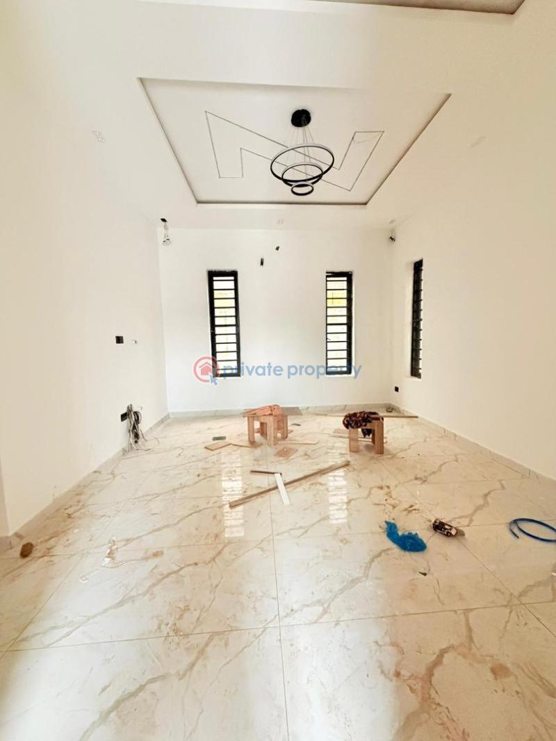 5 bedroom Detached Duplex For Sale Magodo Phase 1 Magodo Kosofe/Ikosi Lagos - 9