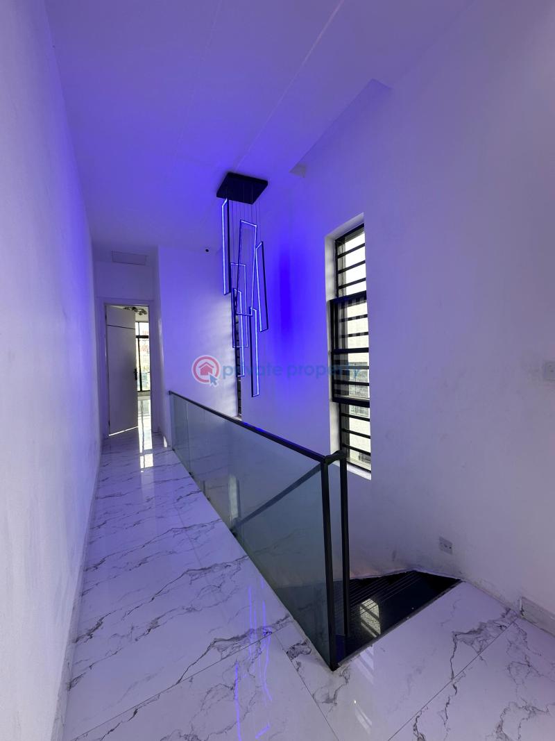 5 bedroom Detached Duplex For Sale Chevron Drive Lekki Lagos - 5