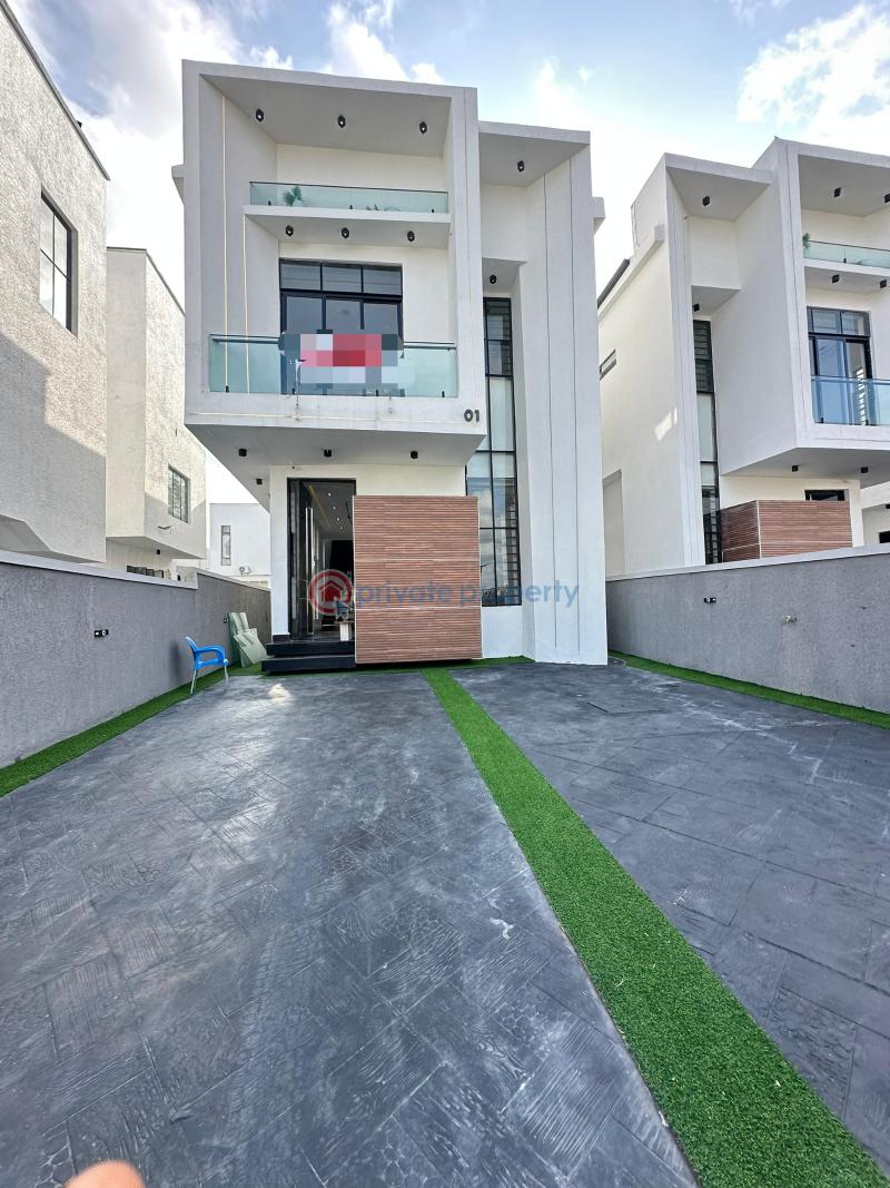 5 bedroom Detached Duplex For Sale Chevron Drive Lekki Lagos - 0