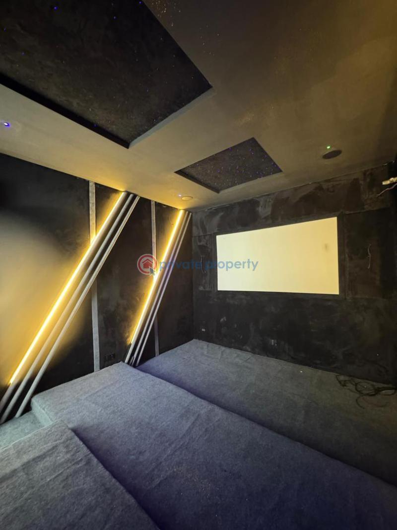 5 bedroom Detached Duplex For Sale Osapa London Lekki Lagos - 1