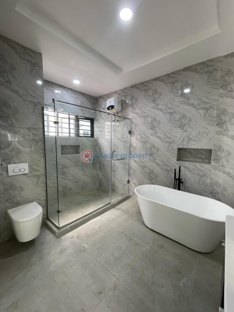 5 bedroom Detached Duplex For Sale Ologolo Lekki Lagos - 1