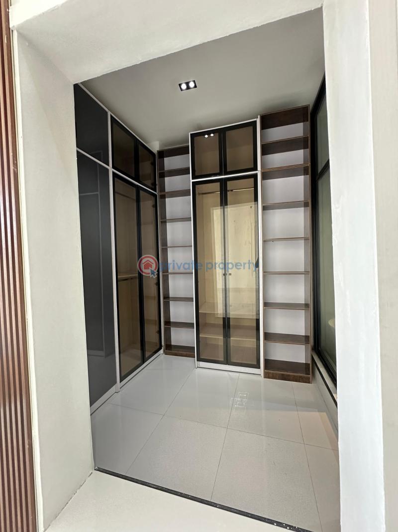 5 bedroom Detached Duplex For Sale Ajah Lagos - 1