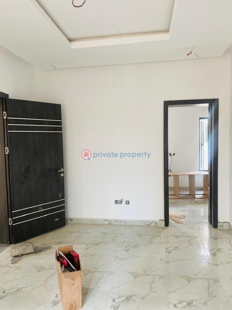 Luxuriously built five bedroom apartment, cinema with an open terrace and driveway - 3 5 bedroom House For Sale Ikeja, Gra, Lagos Ikeja GRA Lagos - 3