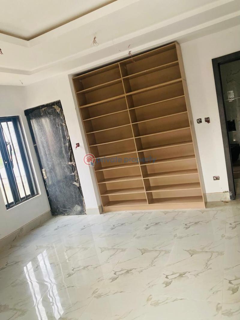 Luxuriously built five bedroom apartment, cinema with an open terrace - 8 5 bedroom House For Sale Ikeja Gra, Lagos Ikeja GRA Lagos - 8