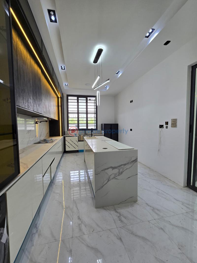 5 bedroom Semi detached Duplex For Sale Ikate Elegushi Lekki Lagos - 4