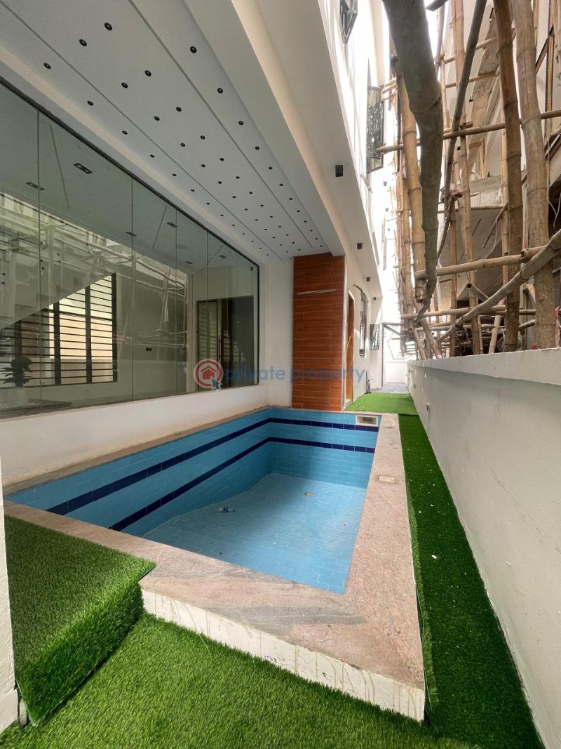 5 bedroom Terraced Duplex For Sale Banana Island Ikoyi Lagos - 1