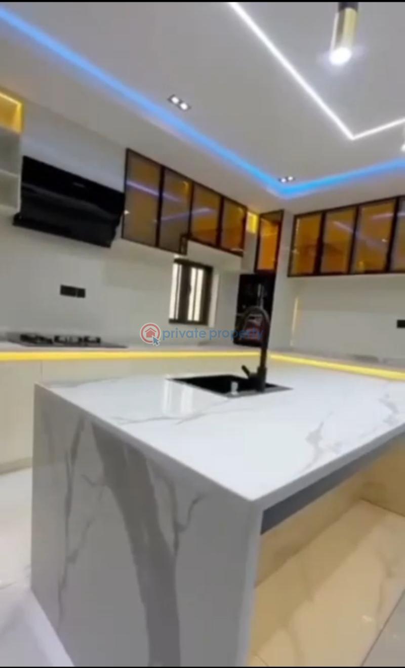 4 bedroom Detached Duplex For Sale 1 Minute Drive From Akala Express, Akala Express Ibadan Oyo - 9
