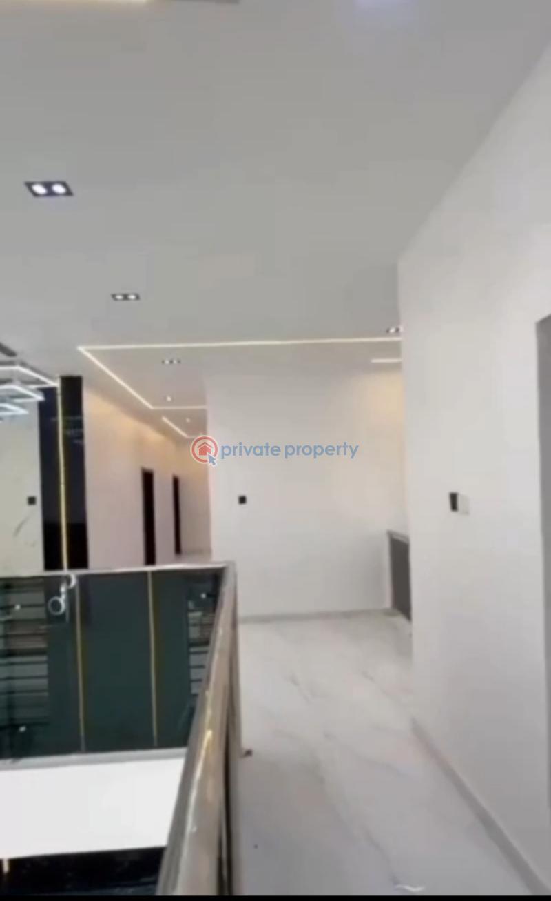 4 bedroom Detached Duplex For Sale 1 Minute Drive From Akala Express, Akala Express Ibadan Oyo - 17