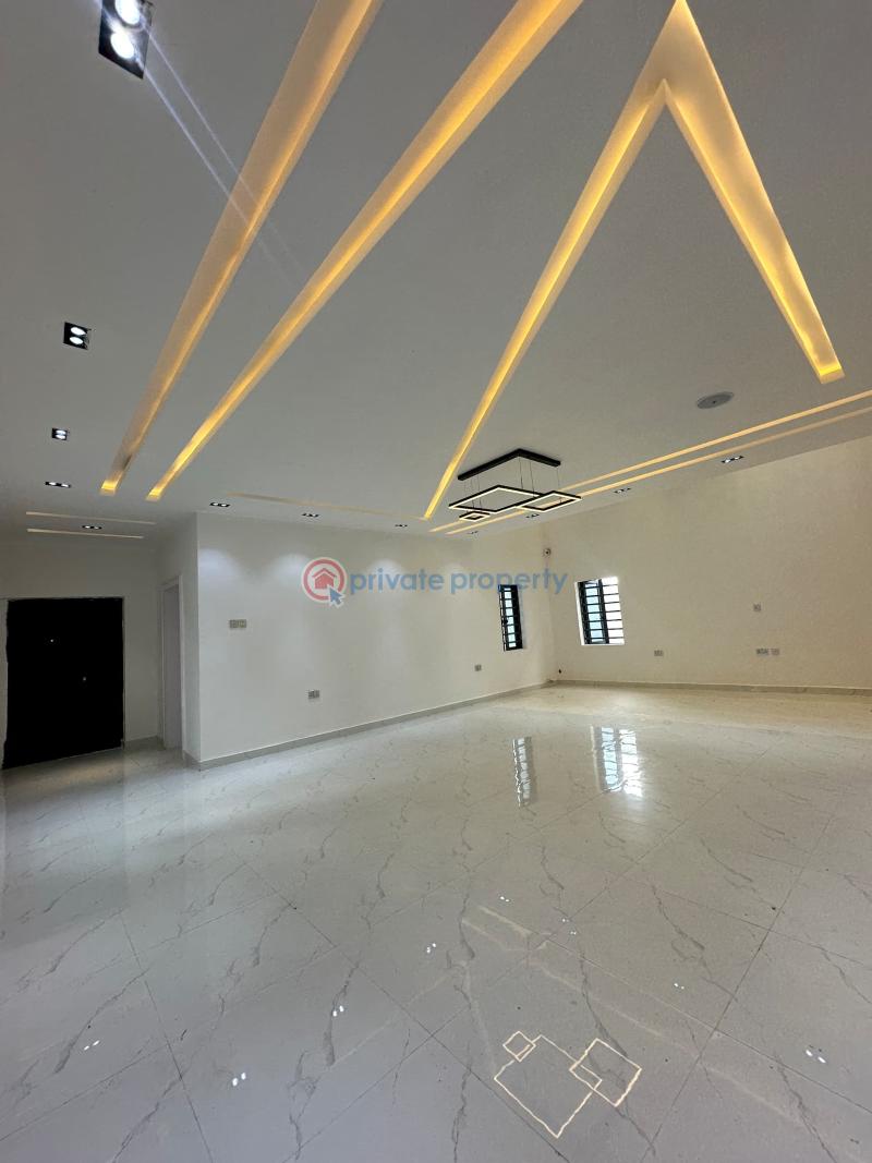 4 bedroom Detached Duplex For Sale Oluyole Estate, Oluyole Estate Ibadan Oyo - 8