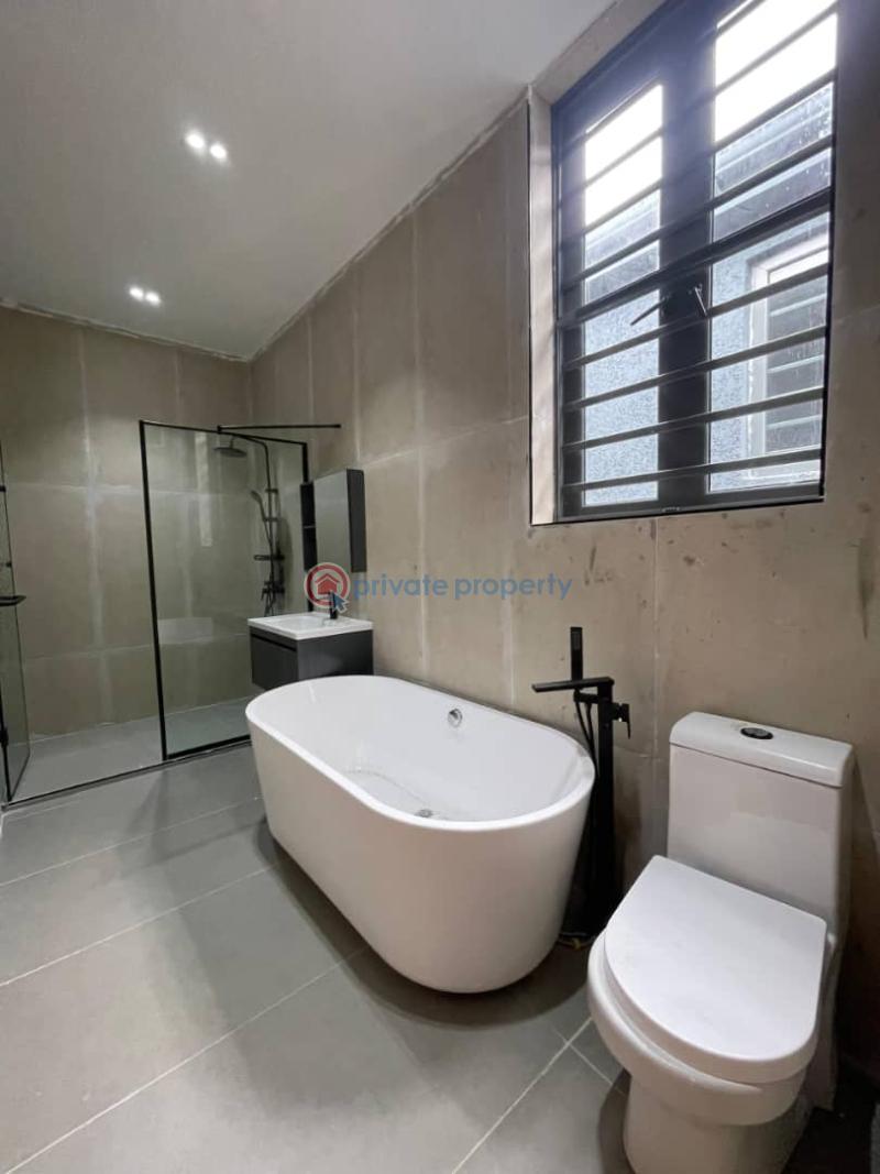 Luxuriously crafted 5bedroom fully detached duplex with bq - 4 5 bedroom Detached Duplex For Sale Phase 1, Lekki Phase 1 Lagos - 4