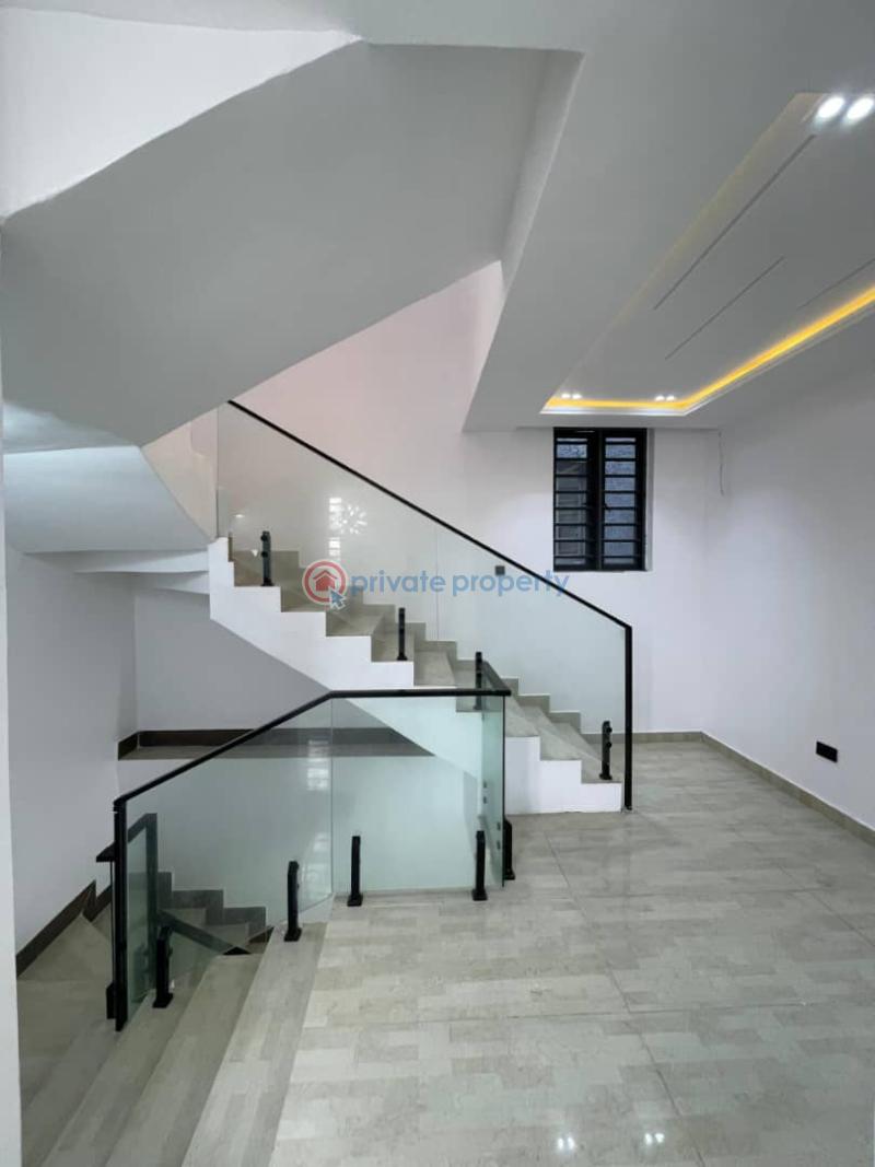 Luxuriously crafted 5bedroom fully detached duplex with bq - 7 5 bedroom Detached Duplex For Sale Phase 1, Lekki Phase 1 Lagos - 7