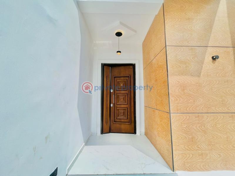 5 bedroom Semi detached Duplex For Sale Behind Novare Shopping Mall, Monastry Road, Sangotedo Ajah Lagos - 40