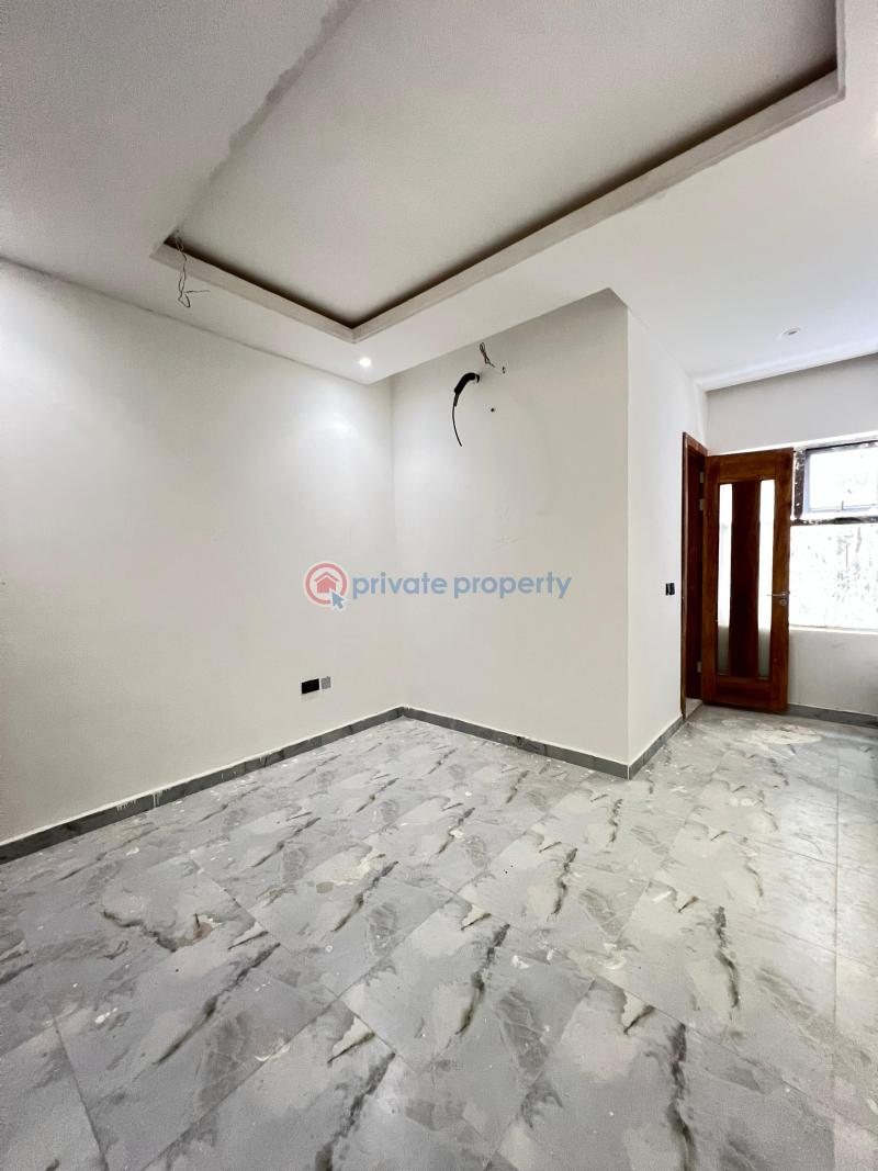 Luxuriously finished 2 bedroom maisonette suitable for investment - 6 2 bedroom House For Sale Lekki Phase 1 Lagos - 6