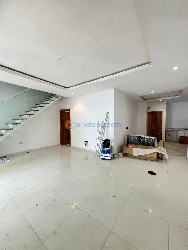 Luxuriously finished 2 bedroom maisonette suitable for investment - 2 2 bedroom House For Sale Lekki Phase 1 Lagos - 2
