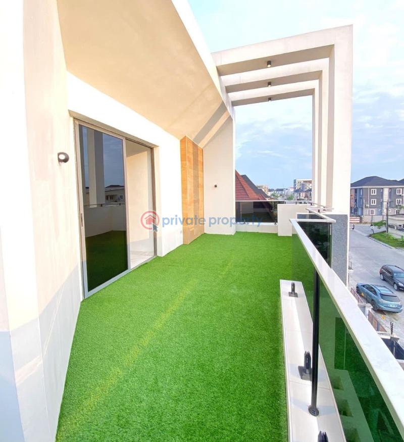 5 bedroom Duplex For Sale Secure Estate At 2nd Tollgate Lekki Lekki