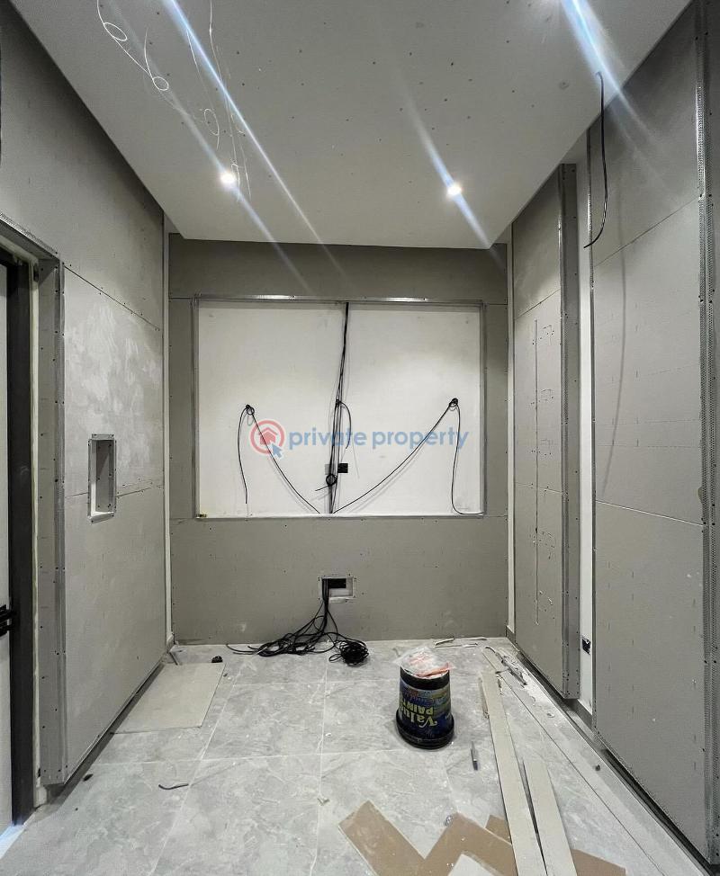 5 bedroom Detached Duplex For Sale Before Chevron Ologolo Lekki Lagos - 5