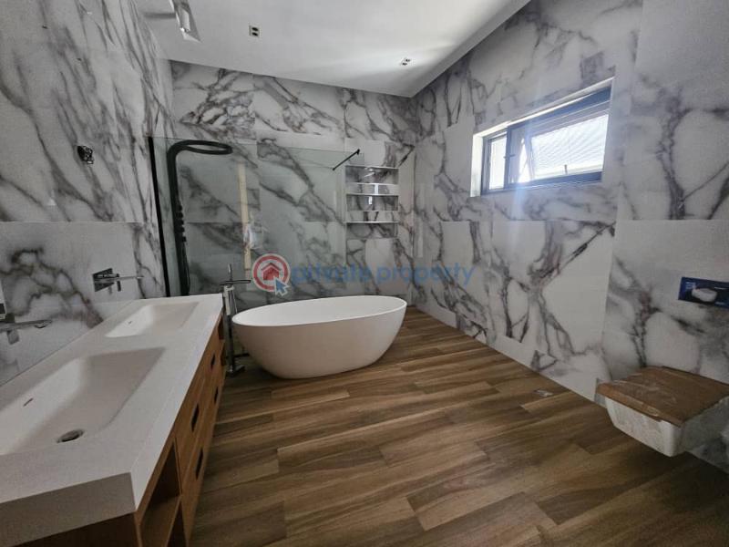 5 bedroom Detached Duplex For Sale Secure Estate At Ikoyi Lagos Ikoyi Lagos - 23