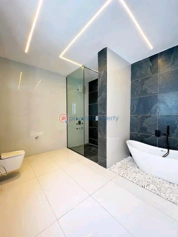 5 bedroom Detached Duplex For Sale Lekki Gardens Estate Ajah Lagos - 2