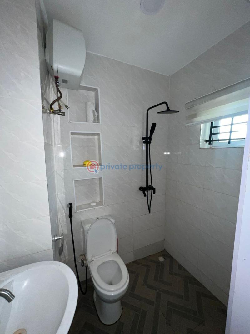 2 bedroom Block Of Flats For Rent Nike Art Gallery, Cyberville Estate . Lekki Phase 2 Lagos - 9