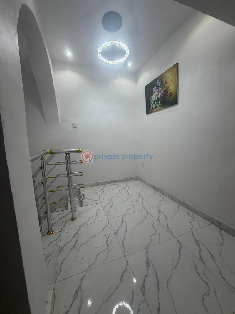 House For Rent Off Adebowale,ojodu Ojodu Lagos - 5