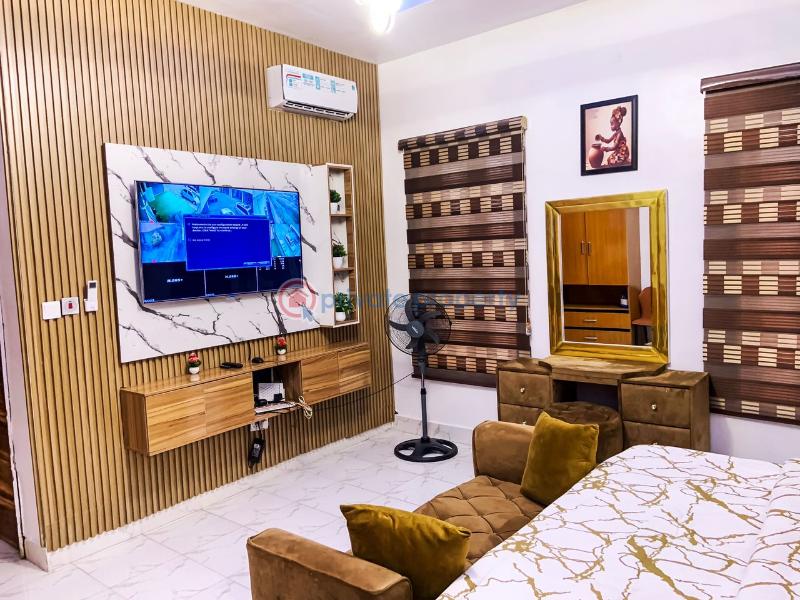 Luxuriously furnished 3bedroom semi-detached duplex - 2 3 bedroom Semi detached Duplex Short let Mobil Road, Ajah Lagos - 2