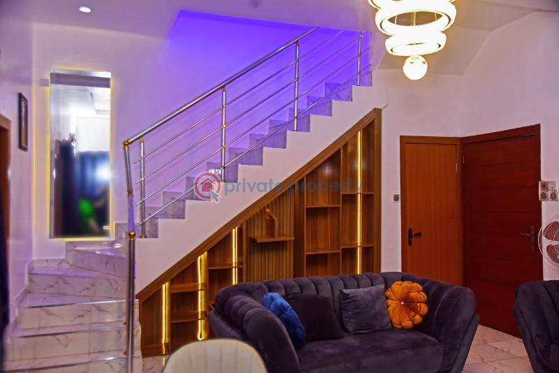 Luxuriously furnished 3bedroom semi-detached duplex - 12 3 bedroom Semi detached Duplex Short let Mobil Road, Ajah Lagos - 12