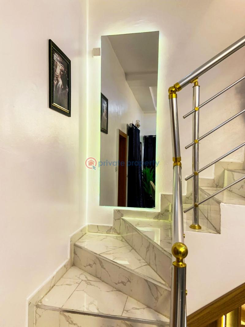 Luxuriously furnished 3bedroom semi-detached duplex - 14 3 bedroom Semi detached Duplex Short let Mobil Road, Ajah Lagos - 14