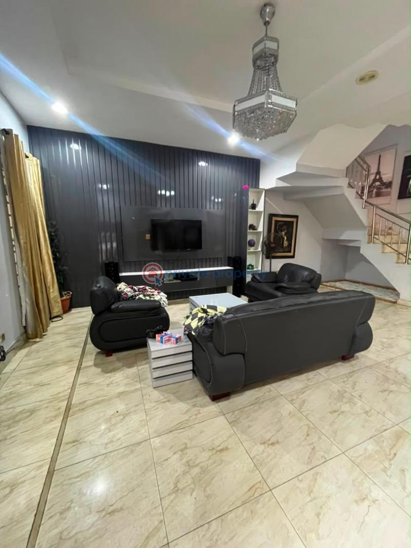 4 bedroom House For Rent Chevron Lekki Lagos - 0