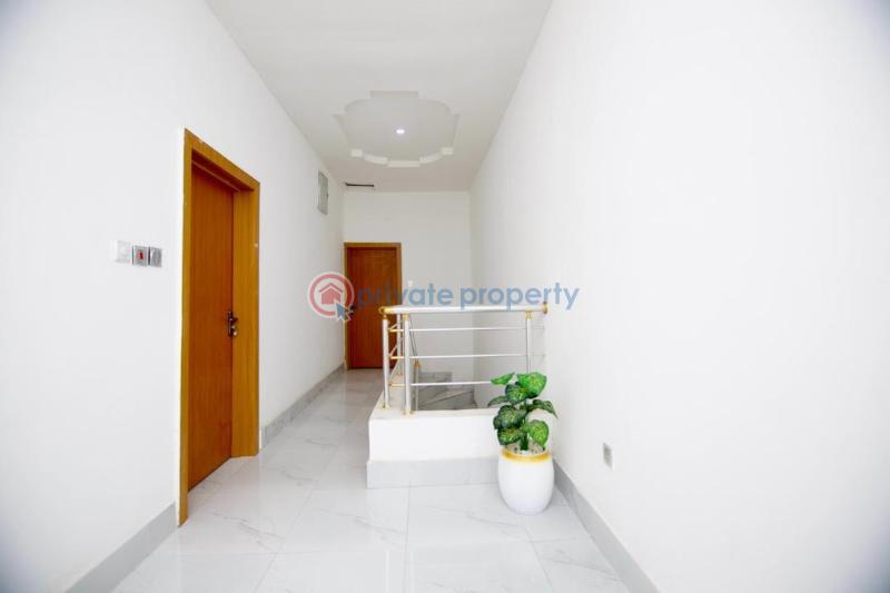 Luxuriously furnished 4 bedroom terrace duplex - 3 4 bedroom Terraced Duplex For Sale Orchid Lekki Phase 2 Lagos - 3