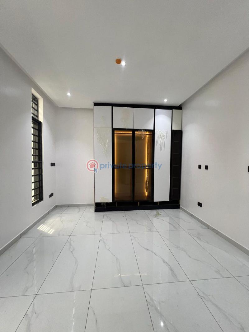 5 bedroom Detached Duplex For Sale Ikota Lekki Lagos - 18