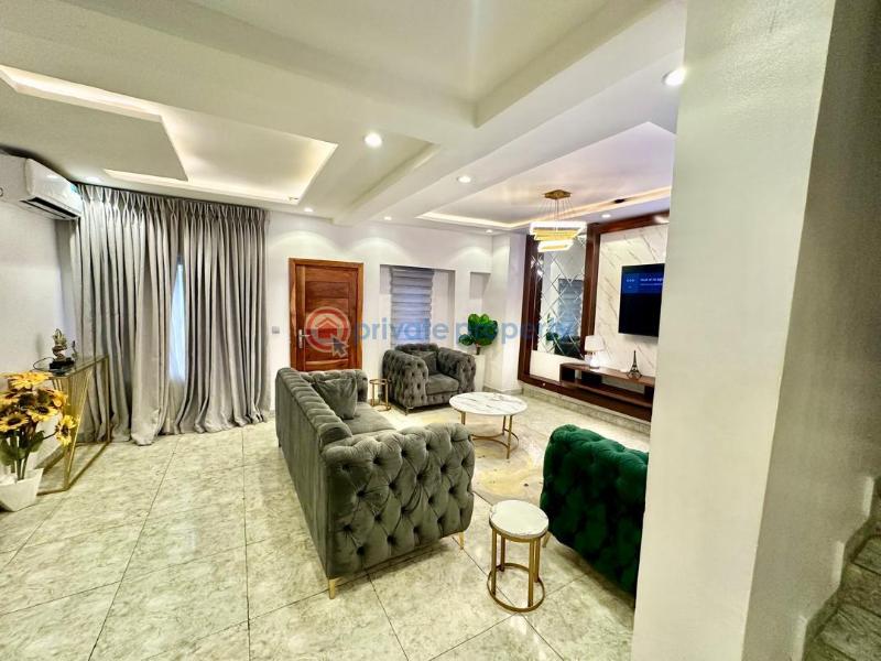 Luxuriously furnished & fully serviced 4-bedroom terrace duplex with bq - 18 4 bedroom Terraced Duplex For Rent Salem Ikate Elegushi Lekki Lagos - 18