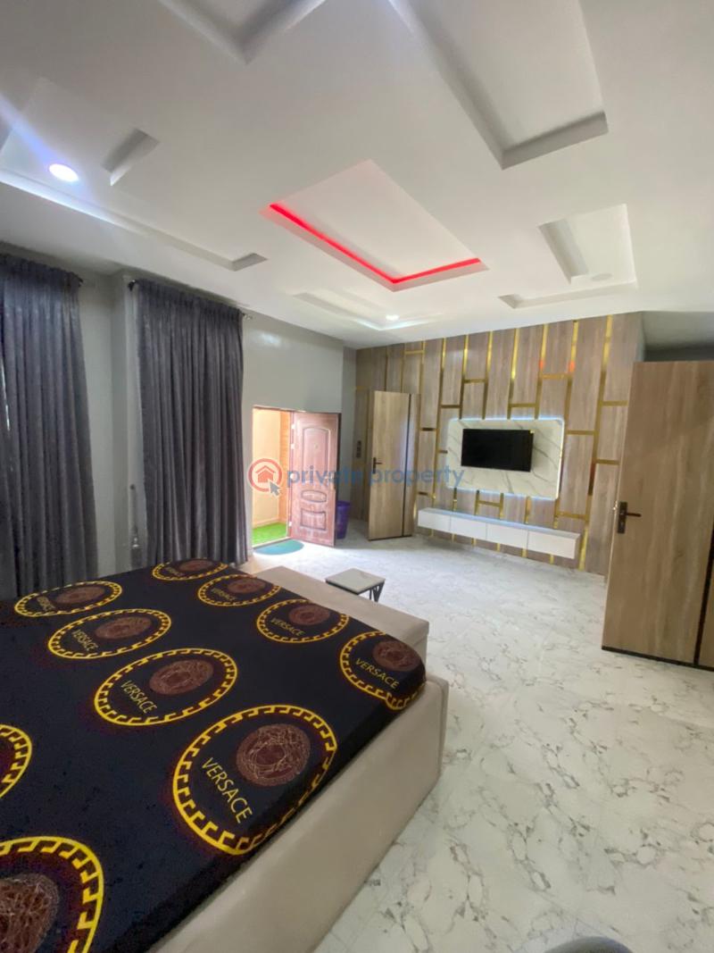 1 bedroom Self Contain For Rent Orchid Road Lekki Lagos - 0
