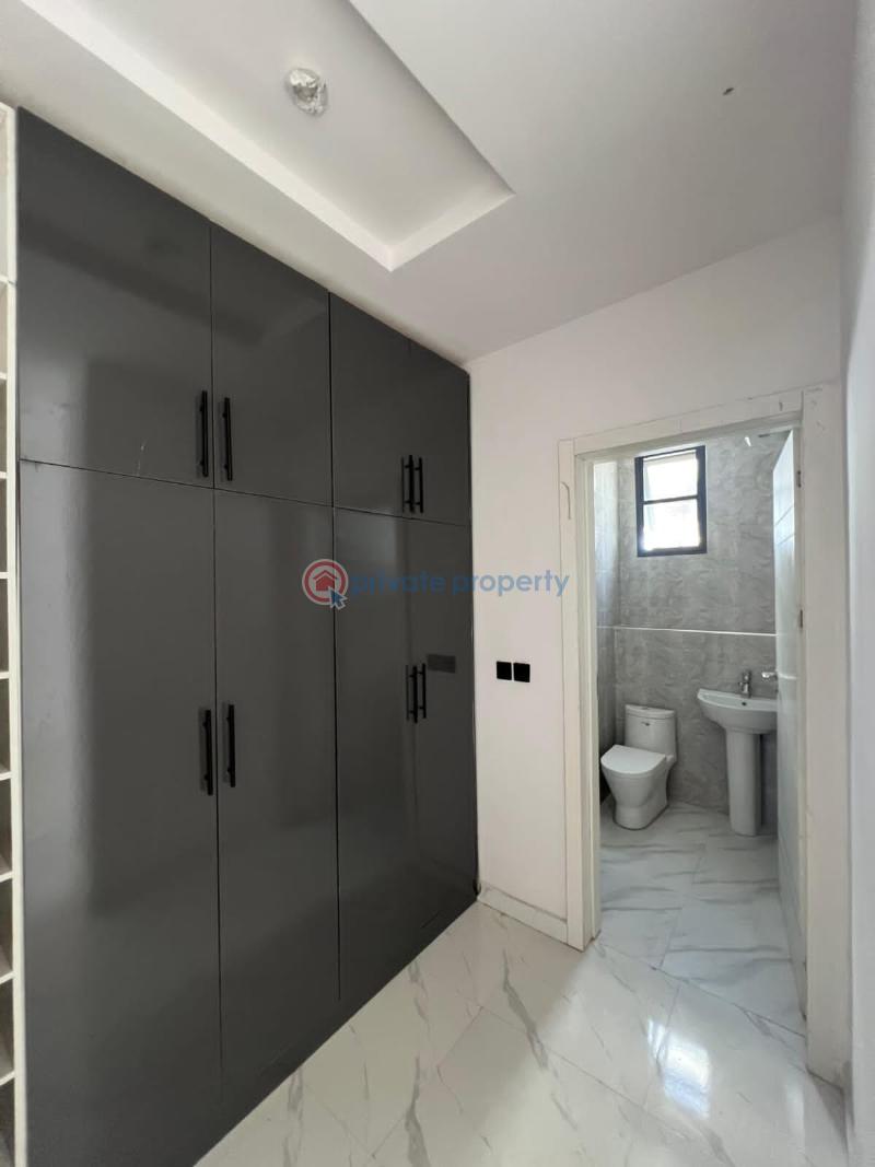 4 bedroom Terraced Duplex For Sale Estate Oniru Victoria Island Lagos - 13