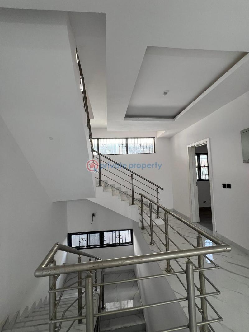 4 bedroom Terraced Duplex For Sale Estate Oniru Victoria Island Lagos - 15