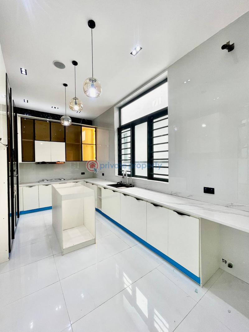 5 bedroom Detached Duplex For Sale Ajah Lagos - 10