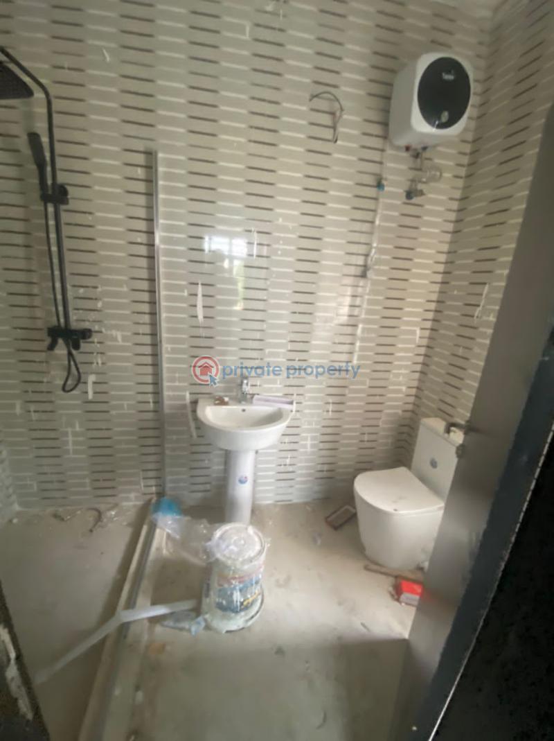 2 bedroom Block Of Flats For Sale Lekki Phase 2 Lagos - 4