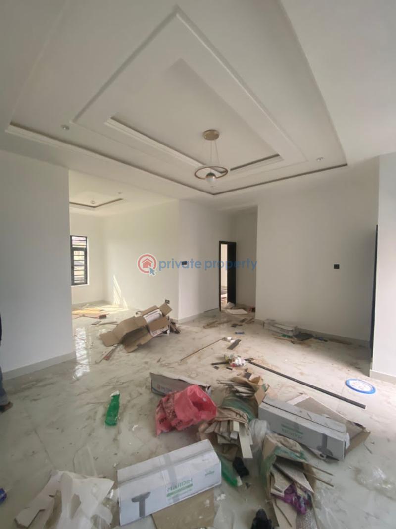 2 bedroom Block Of Flats For Sale Lekki Phase 2 Lagos - 3