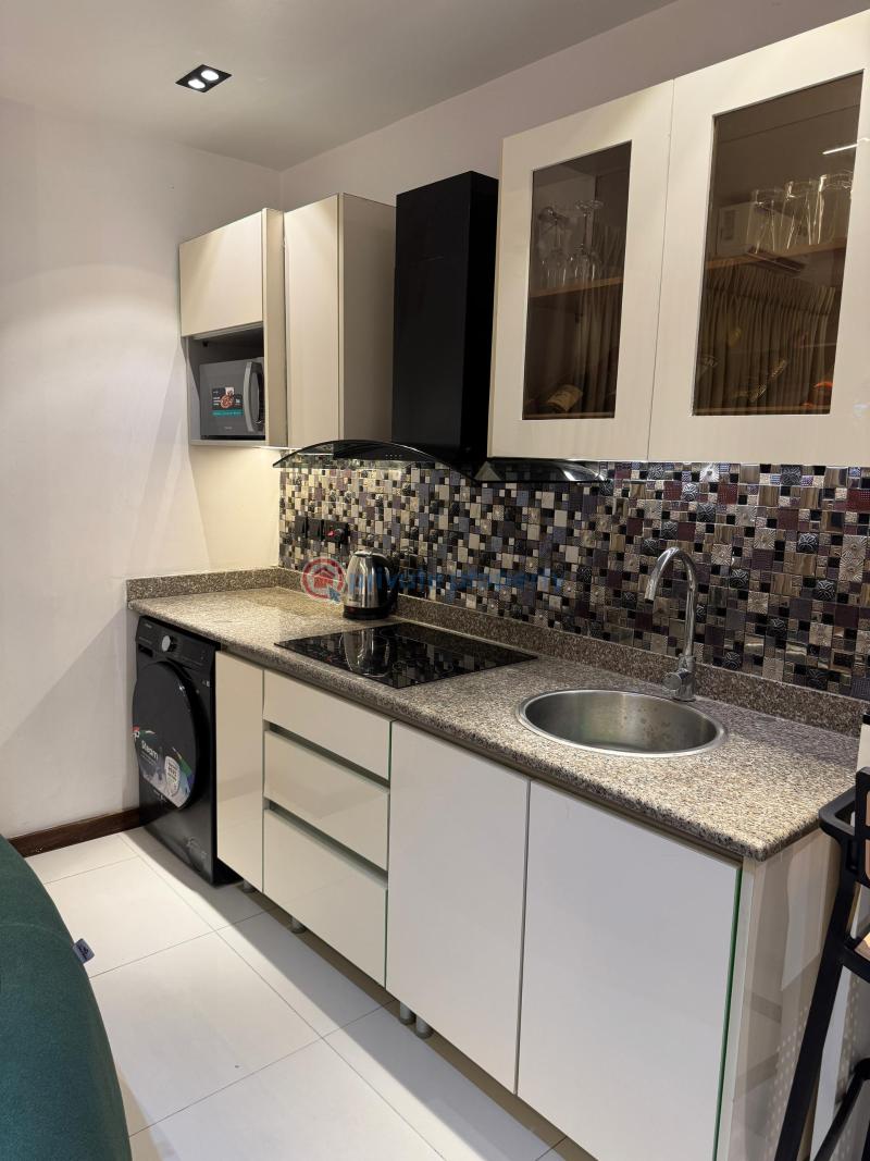 1 bedroom Block Of Flats Short let Lekki Phase 1 Lagos - 5