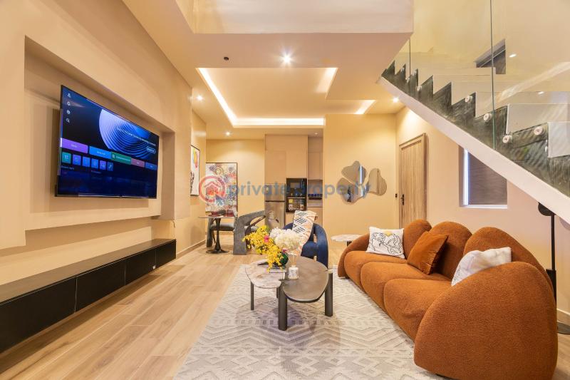 1 bedroom Block Of Flats Short let Maruwa Lekki Phase 1 Lagos - 4