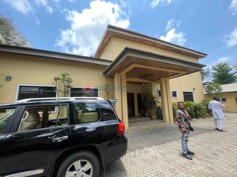 10 bedroom Detached Duplex For Sale Off Admiralty Way Lekki Phase 1 Lagos - 1