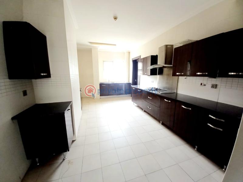 3 bedroom Flat & Apartment For Sale Old Ikoyi Lagos - 3