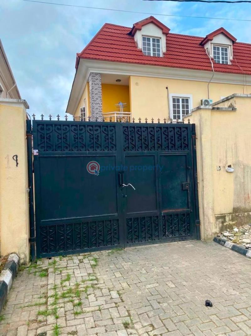 1 bedroom Mini Flat For Rent Lekki Phase 1 Lagos - 1