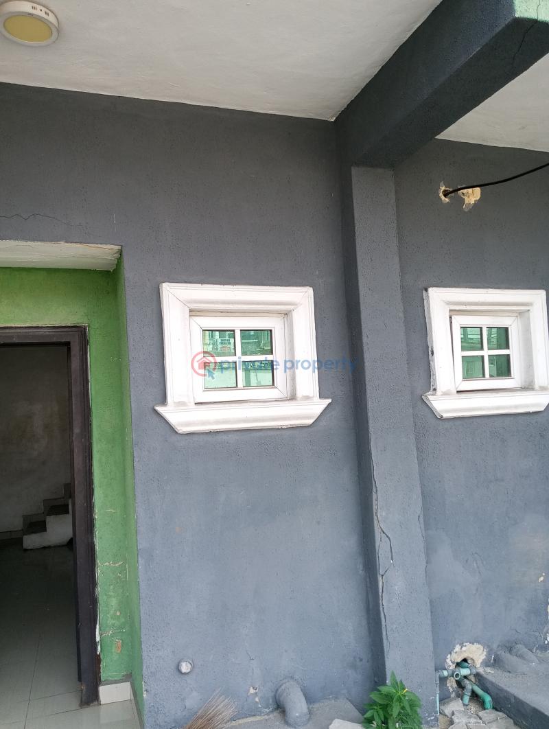 1 bedroom Self Contain For Sale Chevron Drive Lekki Lagos - 2