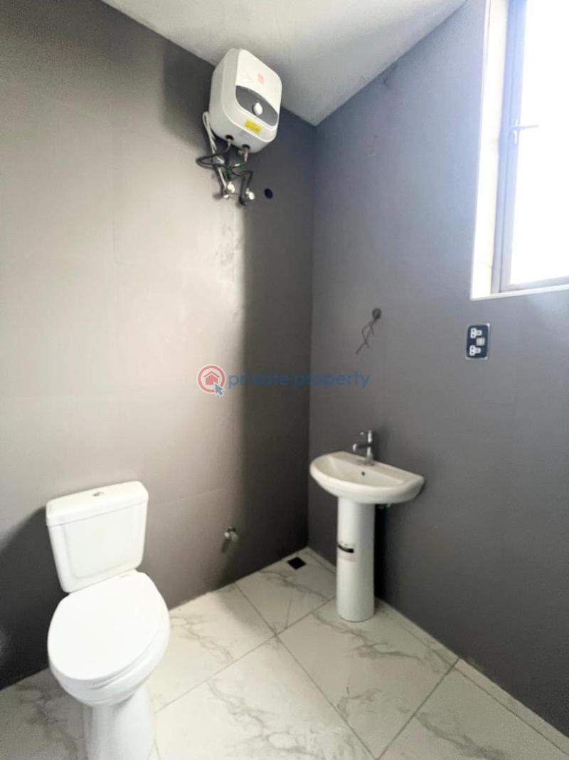 2 bedroom Penthouse For Sale Right Side Lekki Phase 1 Lagos - 7